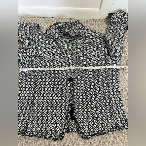 Anne Klein Black and White Blazer with Geometric Pattern 10P - Picture 9 of 14